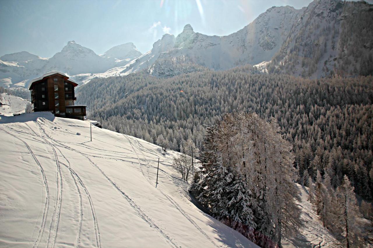 Aparthotel Maison Fosson Champoluc Exterior foto