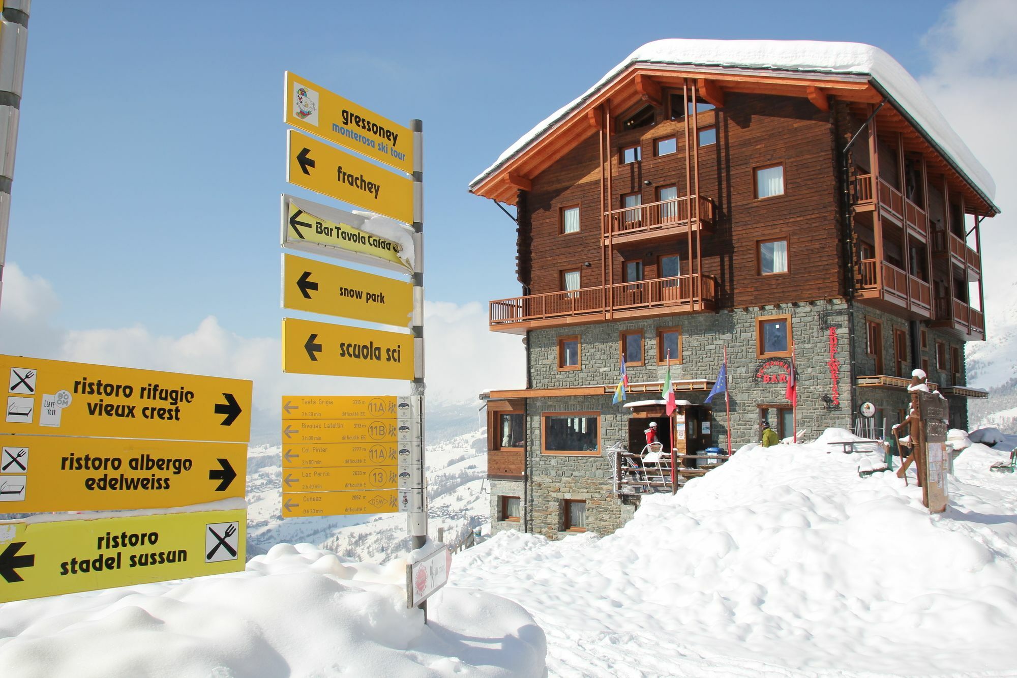 Aparthotel Maison Fosson Champoluc Exterior foto